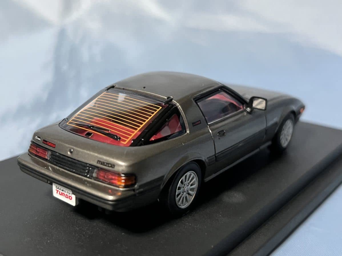 Amazon.co.jp: エムテック製マツダ サバンナ RX-7 (SA22) 1/43 : おもちゃ